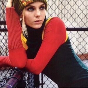 Burton x L.A.M.B. "Natty" turtleneck Baselayer Top in Rasta